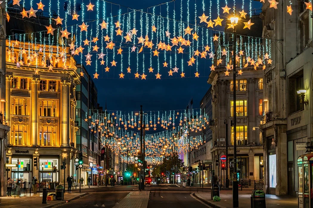 Christmas in London, Oxford Street decorations