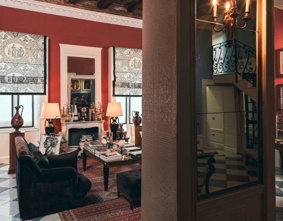 Casa D'Anna: A Historical Gem in the Heart of Naples