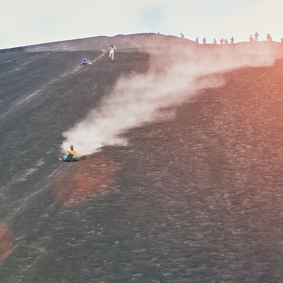 Volcano Boarding, Cerro Negro, Nicaragua